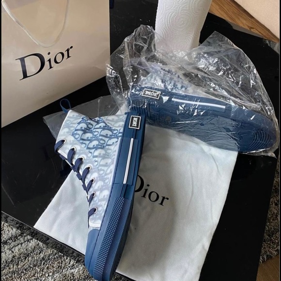 Dior Shoes no longer want - Picture 4 of 6